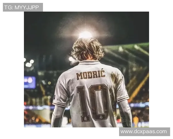 足球明星与球星头像大汇聚 领略全球顶级球员风采和精彩瞬间